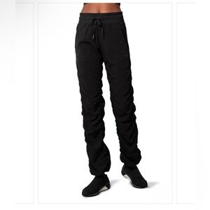 Kyodan Adventurous Pant - Black/Dark Gray Camo
Size large